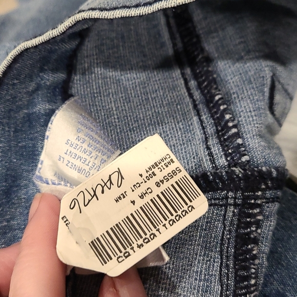 NWT DG2 by Diane Gilman hi rise Basic Bootcut Jean - Picture 8 of 8
